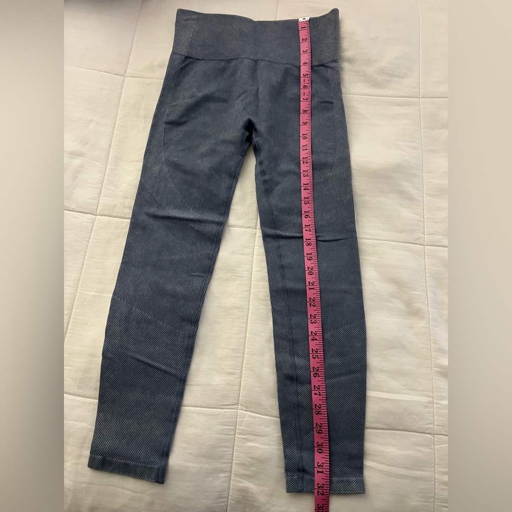 JoyLab Ribbed Gray Leggings - Picture 4 of 6